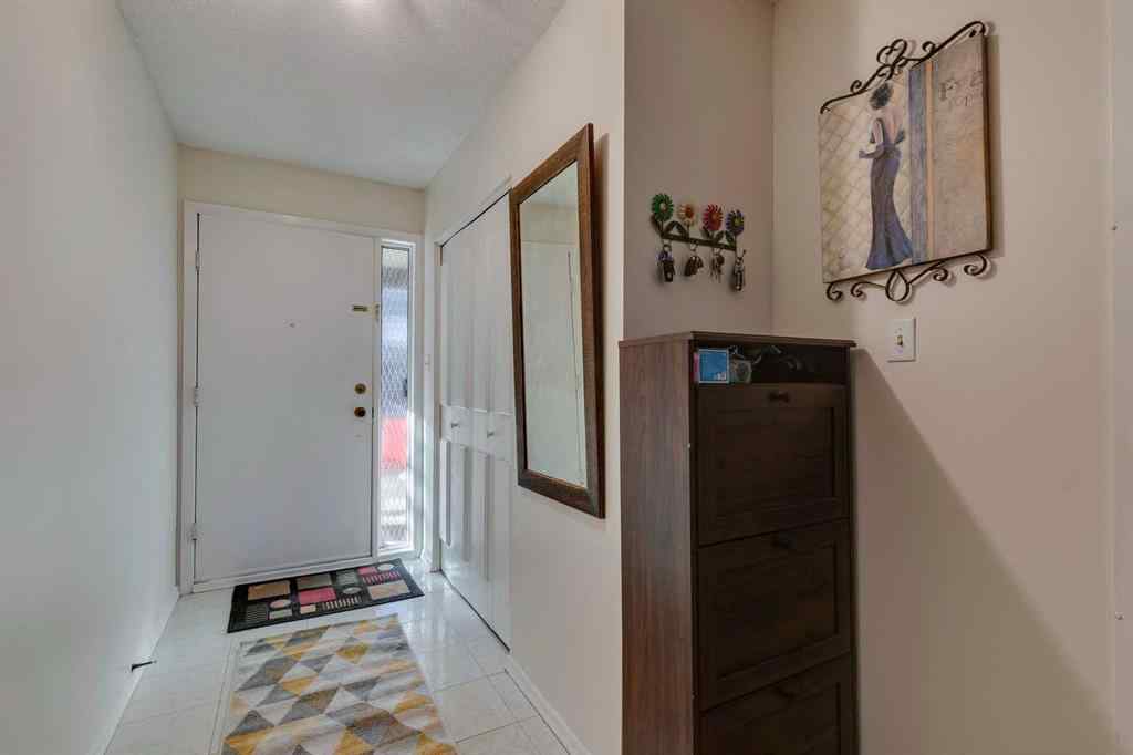 MLS® A2263830 - Unit #11 10030 Oakmoor Way SW in Oakridge Calgary, Residential