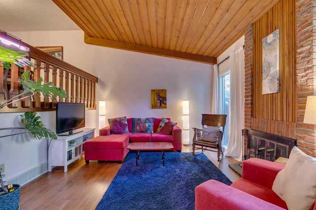 MLS® A2263830 - Unit #11 10030 Oakmoor Way SW in Oakridge Calgary, Residential