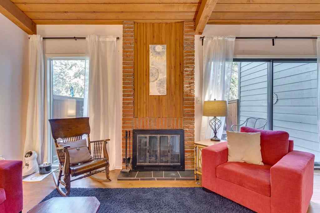 MLS® A2263830 - Unit #11 10030 Oakmoor Way SW in Oakridge Calgary, Residential