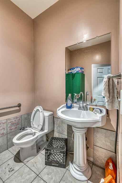 MLS® A2263834 - Unit #215 32 Westwinds Crescent NE in Westwinds Calgary, Commercial