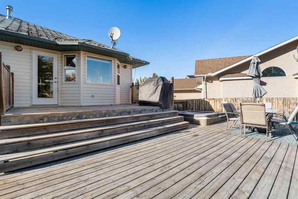 MLS® A2263837 - 23 Patterson Place  in NONE Whitecourt, Residential