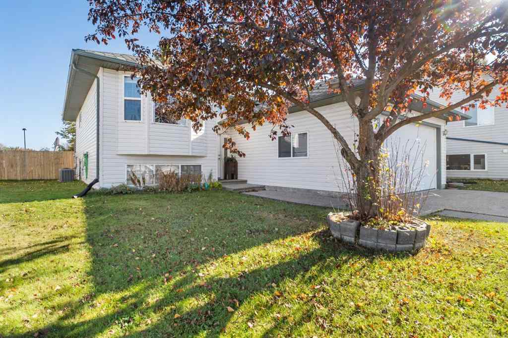 MLS® A2263837 - 23 Patterson Place  in NONE Whitecourt, Residential