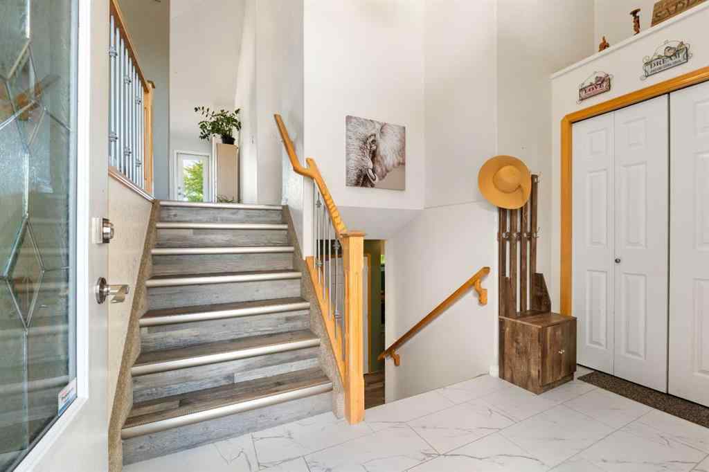 MLS® A2263837 - 23 Patterson Place  in NONE Whitecourt, Residential