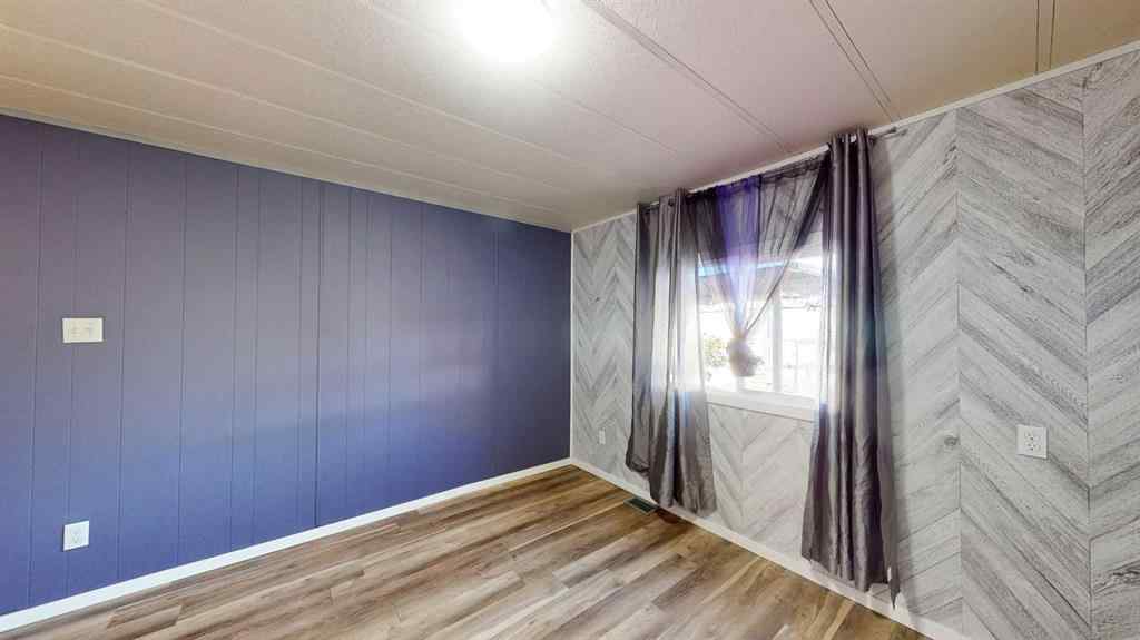 MLS® A2263840 - Unit #133 4000 13 Avenue SE in SE Southridge Medicine Hat, Mobile