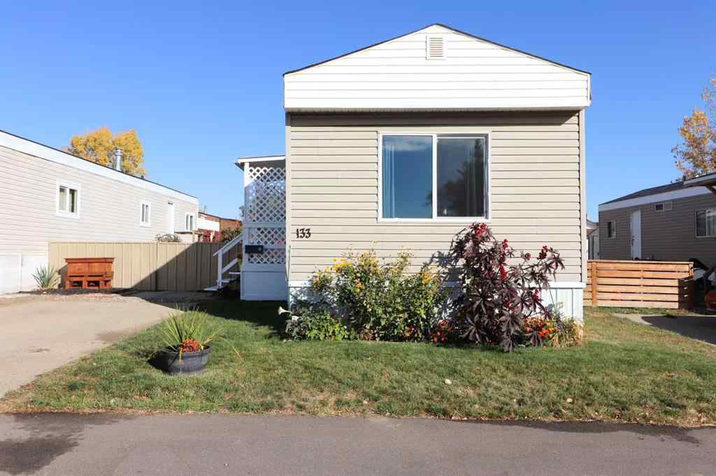 MLS® A2263840 - Unit #133 4000 13 Avenue SE in SE Southridge Medicine Hat, Mobile