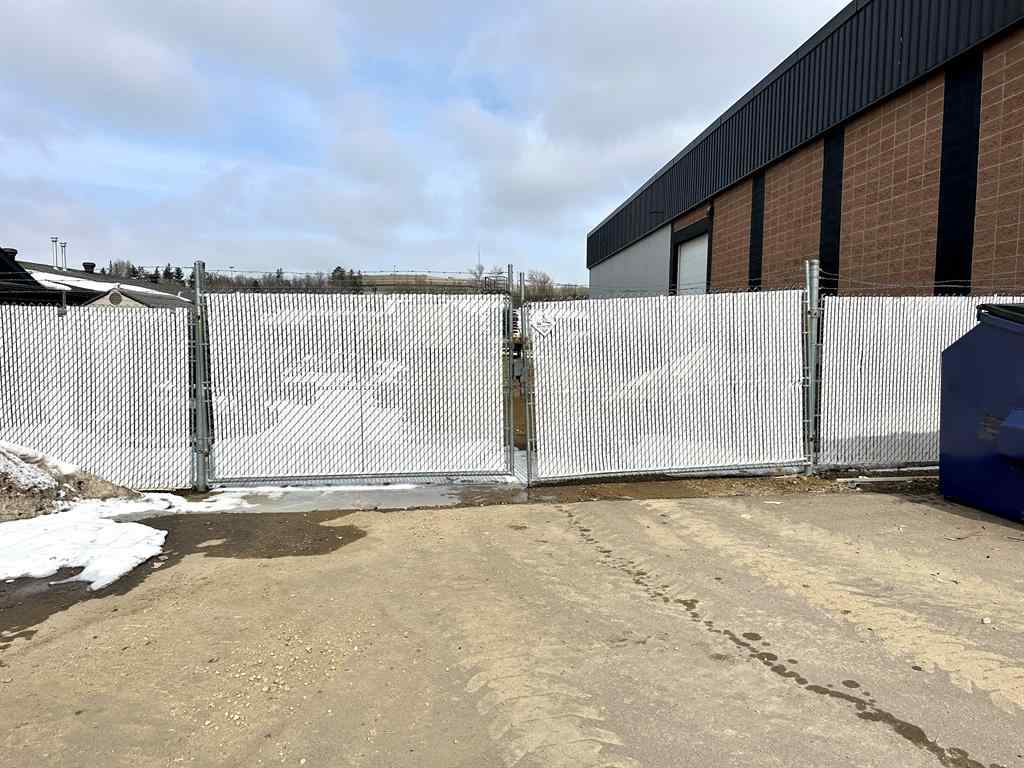 MLS® A2263845 - Unit #5 4630 61 Street  in Riverside Light Industrial Park Red Deer, Commercial