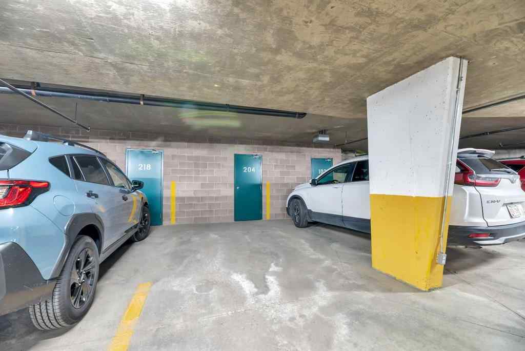 MLS® A2263850 - Unit #204 7239 Sierra Morena Boulevard SW in Signal Hill Calgary, Residential