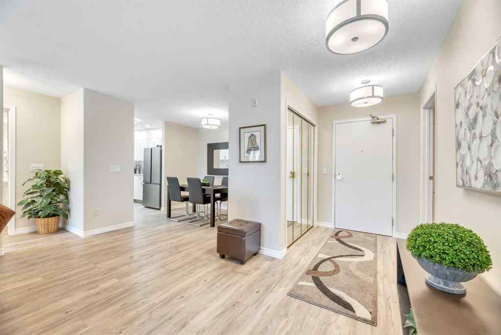 MLS® A2263850 - Unit #204 7239 Sierra Morena Boulevard SW in Signal Hill Calgary, Residential