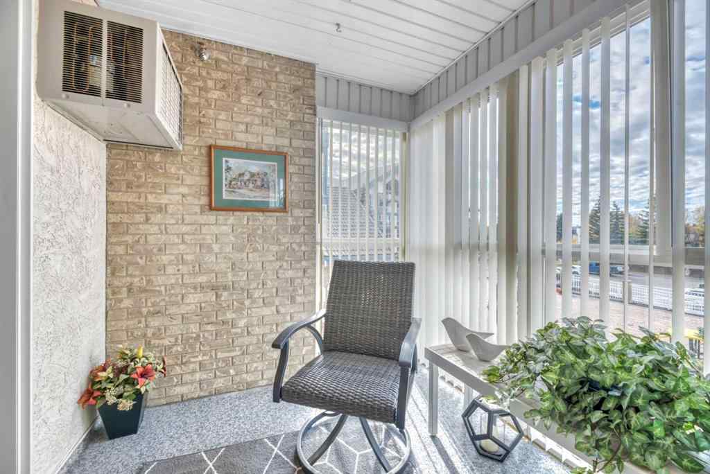 MLS® A2263850 - Unit #204 7239 Sierra Morena Boulevard SW in Signal Hill Calgary, Residential