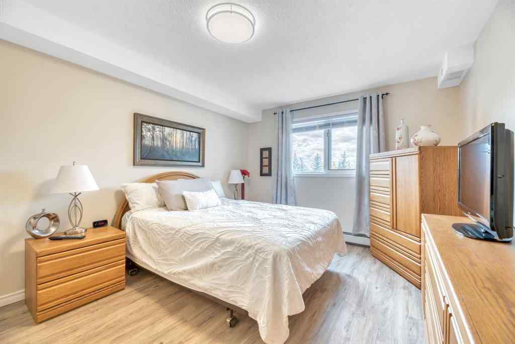 MLS® A2263850 - Unit #204 7239 Sierra Morena Boulevard SW in Signal Hill Calgary, Residential