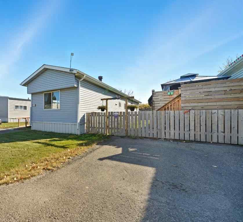 MLS® A2263890 - Unit #266 5344 76 Street  in Northwood Estates Red Deer, Mobile