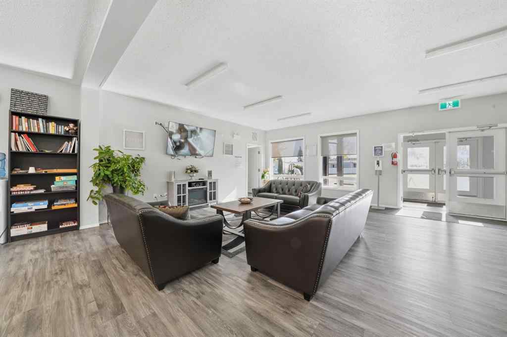 MLS® A2263890 - Unit #266 5344 76 Street  in Northwood Estates Red Deer, Mobile