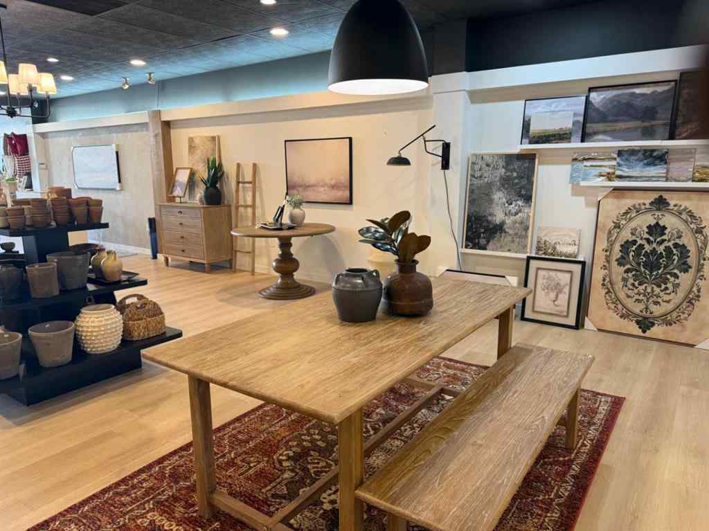 MLS® A2263893 - 451 3 Street SE in SE Hill Medicine Hat, Commercial