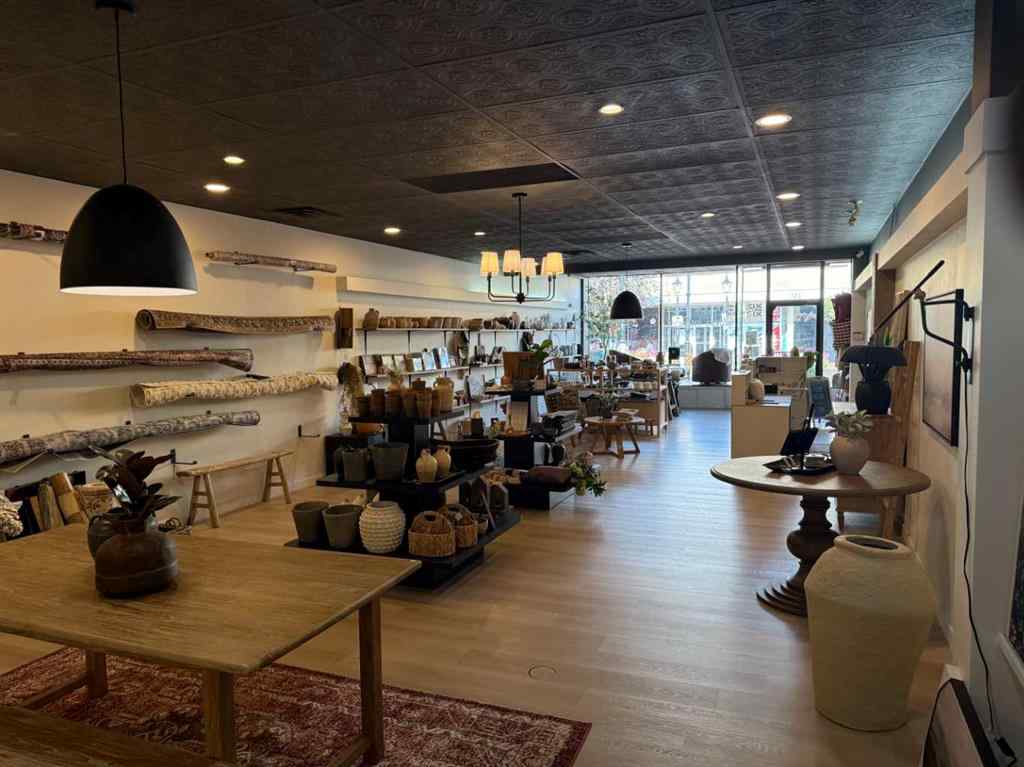 MLS® A2263893 - 451 3 Street SE in SE Hill Medicine Hat, Commercial