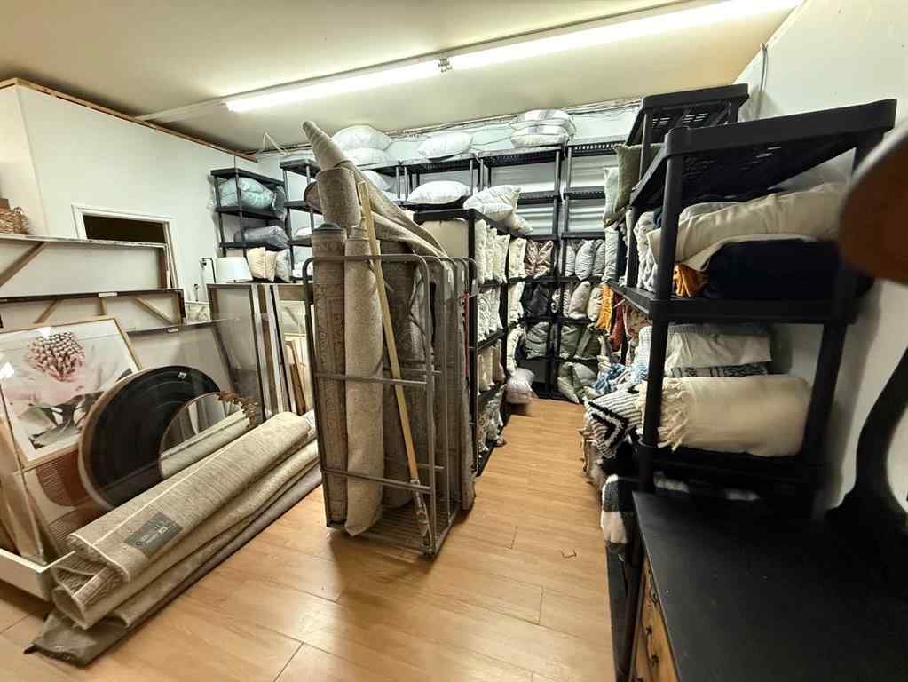 MLS® A2263893 - 451 3 Street SE in SE Hill Medicine Hat, Commercial