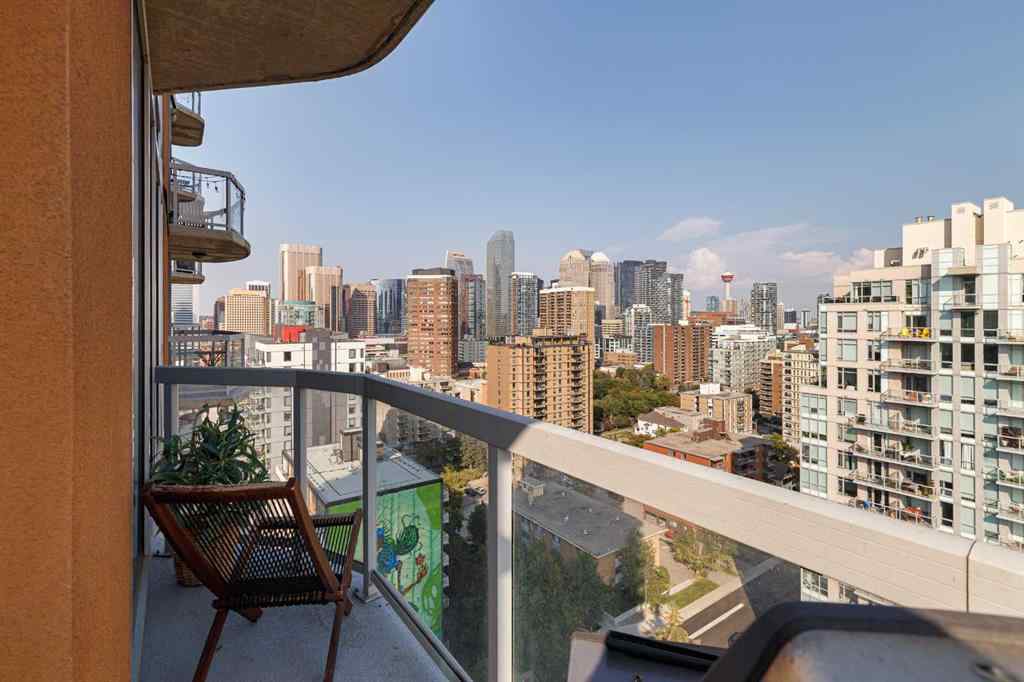 MLS® A2263902 - Unit #1702 817 15 Avenue SW in Beltline Calgary, Residential