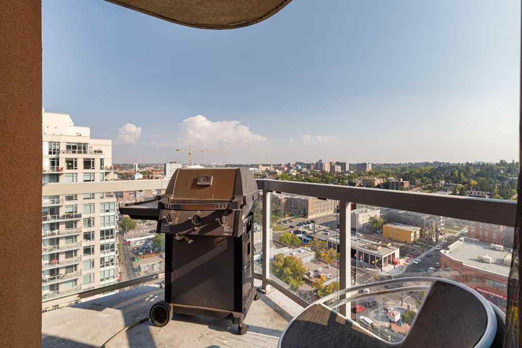 MLS® A2263902 - Unit #1702 817 15 Avenue SW in Beltline Calgary, Residential