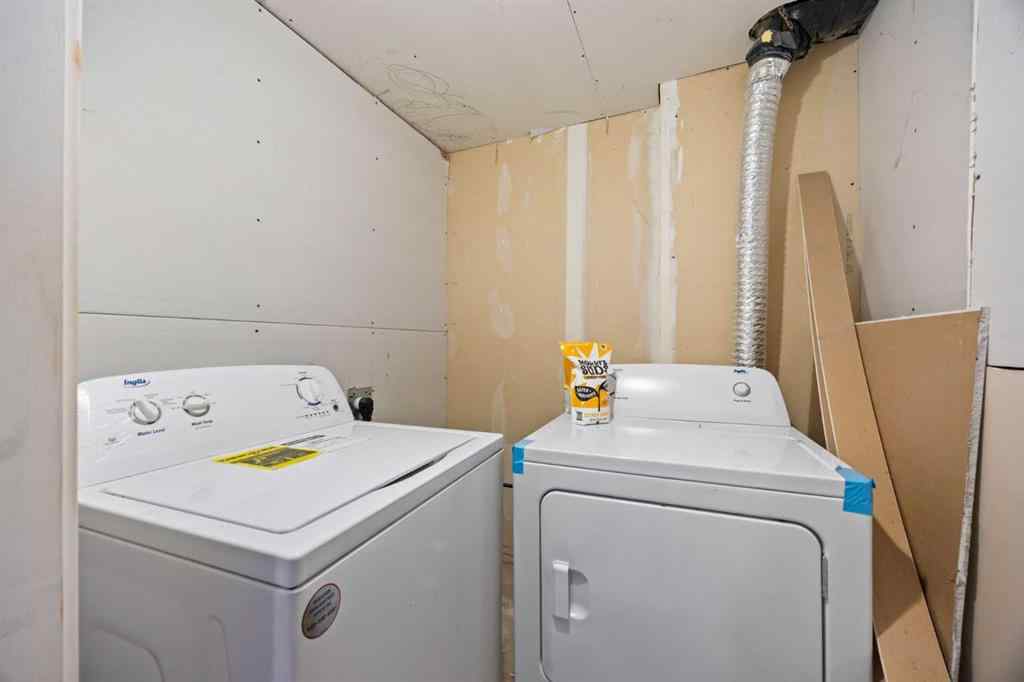 MLS® A2263906 - Unit #201 2066 Luxstone Boulevard SW in Luxstone Airdrie, Residential