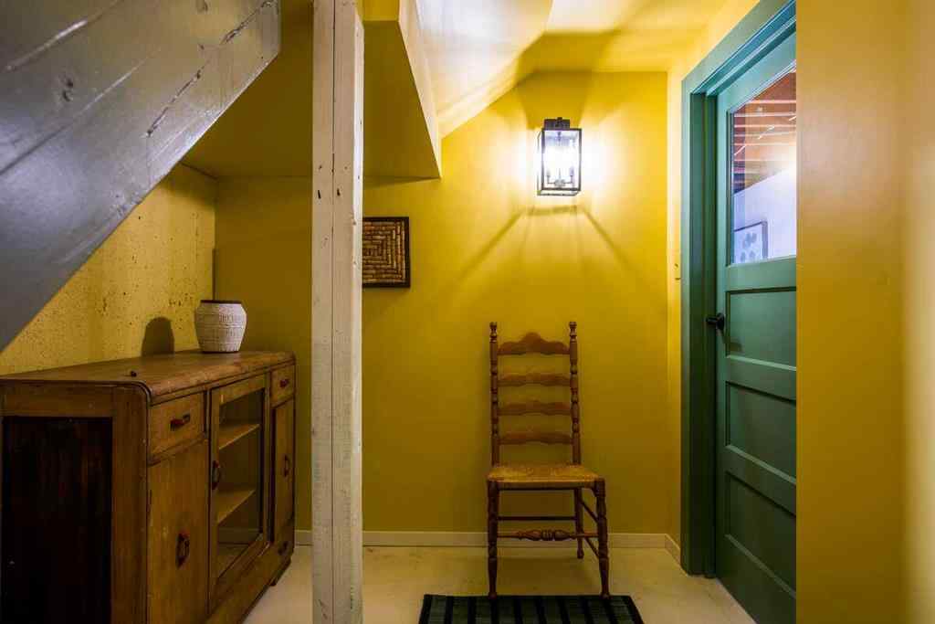 MLS® A2263907 - 2502 8A Avenue N in Majestic Place Lethbridge, Residential