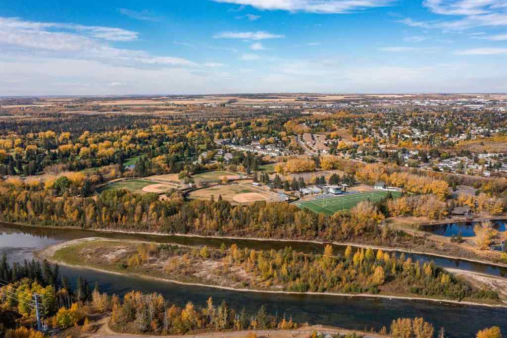 MLS® A2263910 - 146 Welton Crescent  in West Park Red Deer, Residential