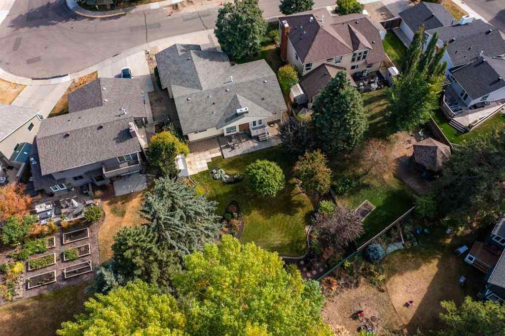 MLS® A2263910 - 146 Welton Crescent  in West Park Red Deer, Residential