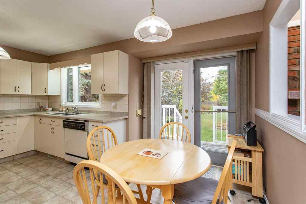 MLS® A2263910 - 146 Welton Crescent  in West Park Red Deer, Residential