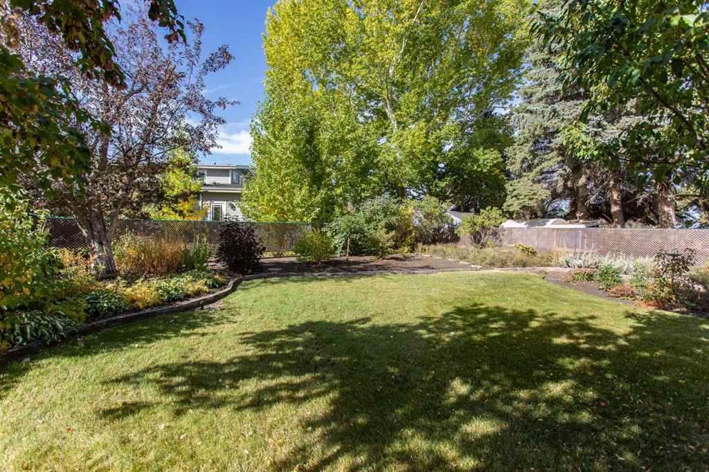 MLS® A2263910 - 146 Welton Crescent  in West Park Red Deer, Residential