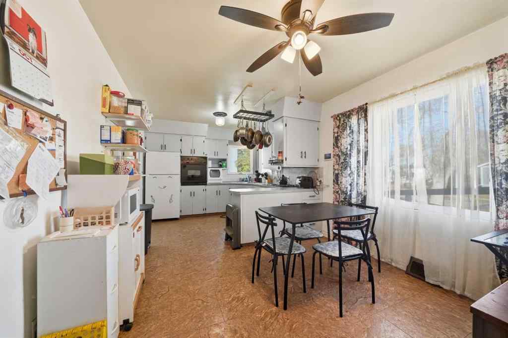 MLS® A2263913 - 5117 47 Avenue  in Central Ponoka Ponoka, Residential