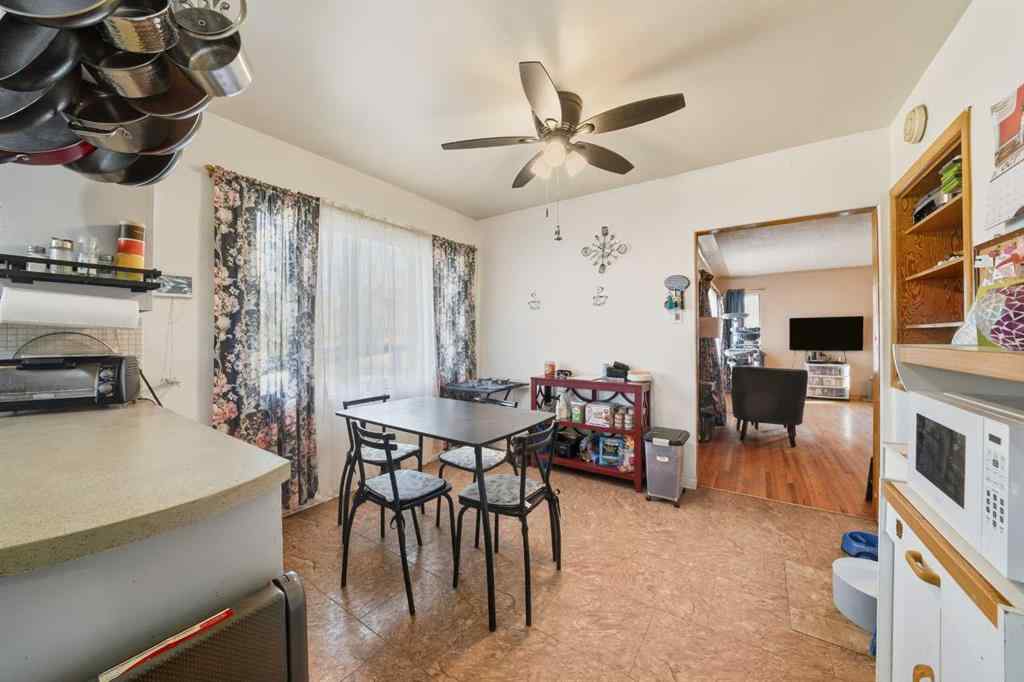 MLS® A2263913 - 5117 47 Avenue  in Central Ponoka Ponoka, Residential