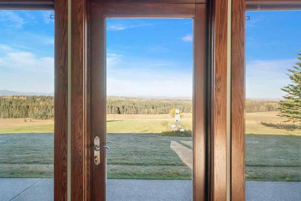 MLS® A2263914 - 44110 Township Road 242   in NONE Rural Rocky View County, Residential