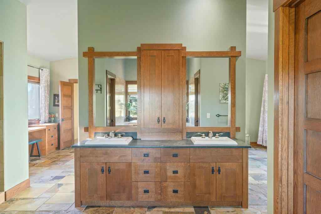 MLS® A2263914 - 44110 Township Road 242   in NONE Rural Rocky View County, Residential