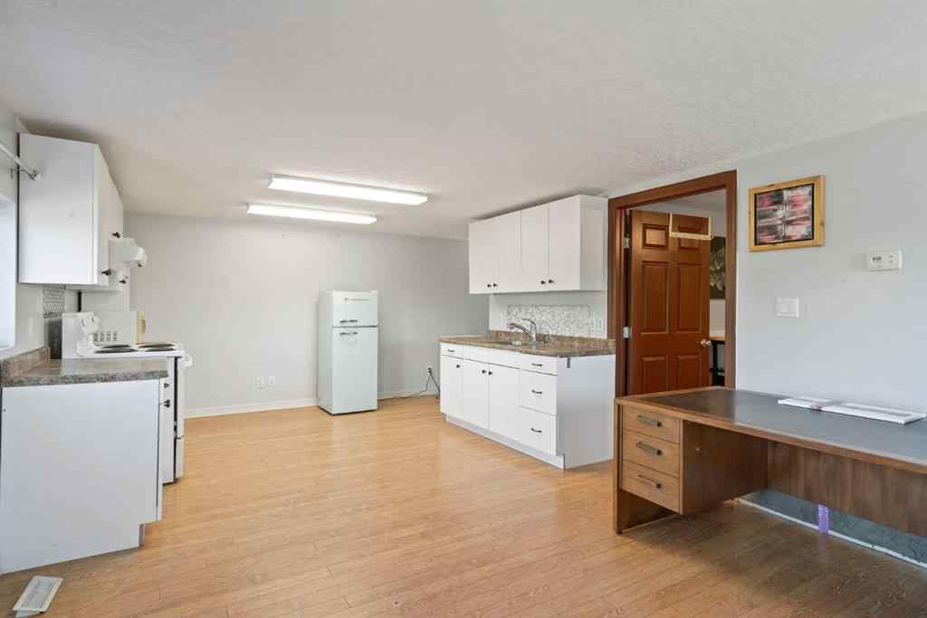 MLS® A2263914 - 44110 Township Road 242   in NONE Rural Rocky View County, Residential