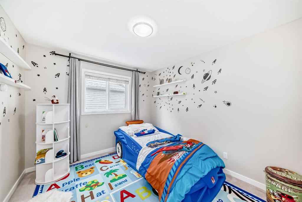 MLS® A2263915 - 165 Hillcrest Drive SW in Hillcrest Airdrie, Residential