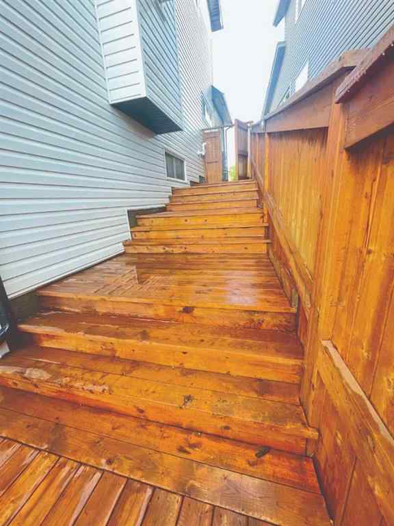 MLS® A2263915 - 165 Hillcrest Drive SW in Hillcrest Airdrie, Residential