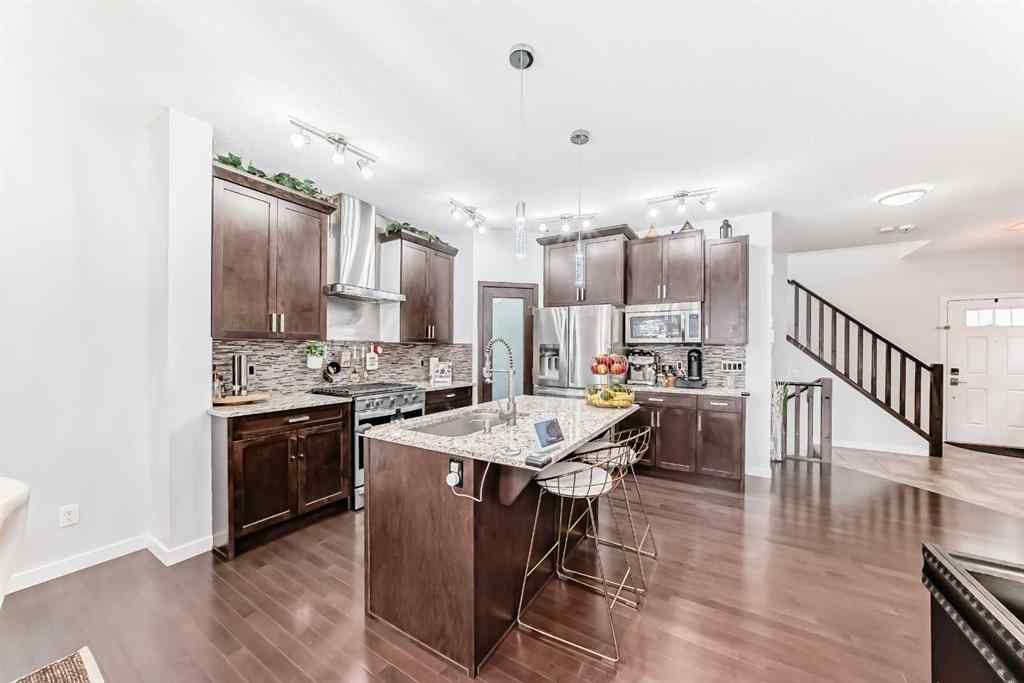 MLS® A2263915 - 165 Hillcrest Drive SW in Hillcrest Airdrie, Residential