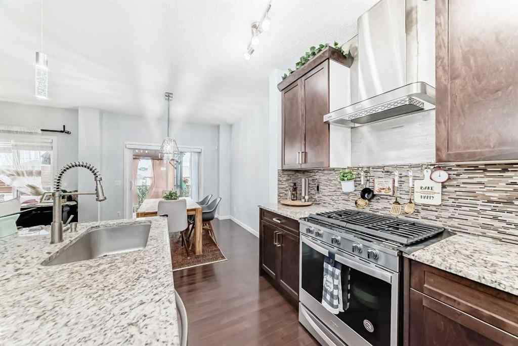 MLS® A2263915 - 165 Hillcrest Drive SW in Hillcrest Airdrie, Residential