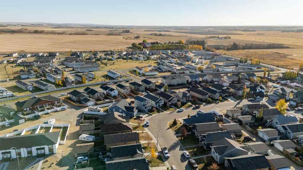 MLS® A2263916 - 22 Mackenzie Ranch Way  in MacKenzie Ranch Lacombe, Residential