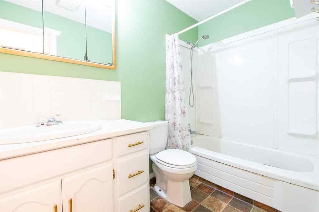 MLS® A2263920 - 107142 Range Road 135   in NONE Rural Mackenzie County, Residential