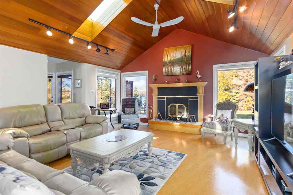 MLS® A2263921 - 39 Poplar Crescent  in Gregoire Lake Gregoire Lake Estates, Residential