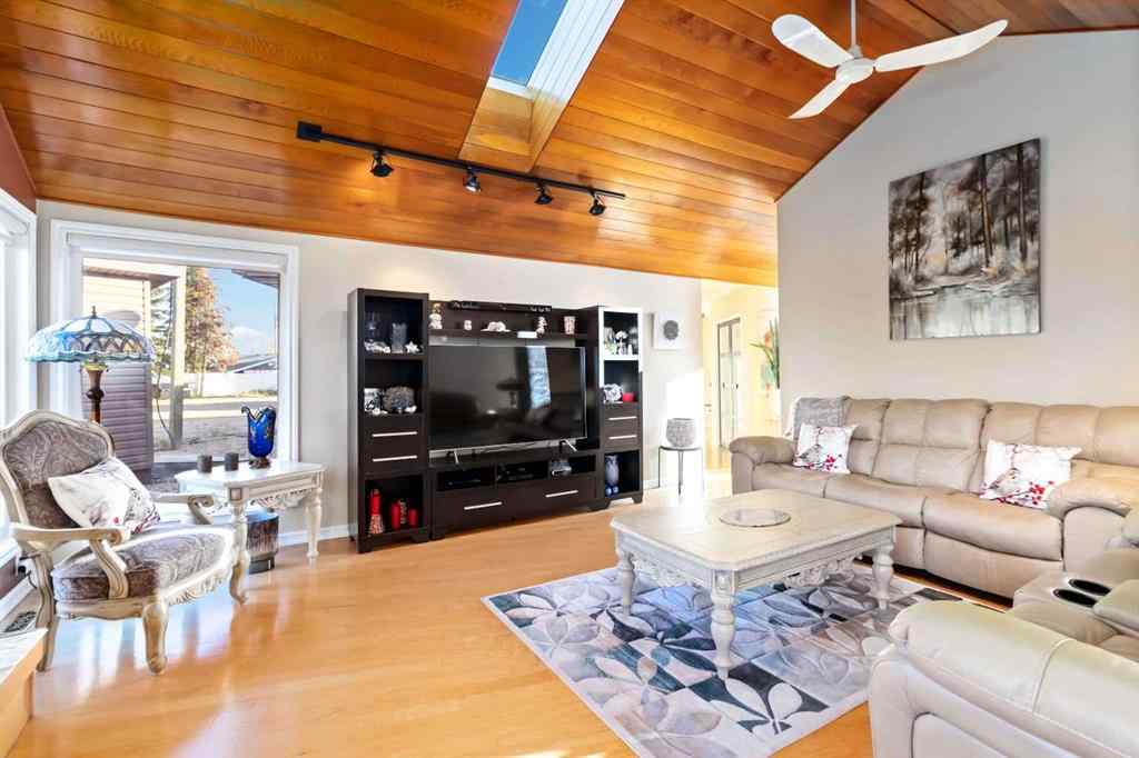 MLS® A2263921 - 39 Poplar Crescent  in Gregoire Lake Gregoire Lake Estates, Residential