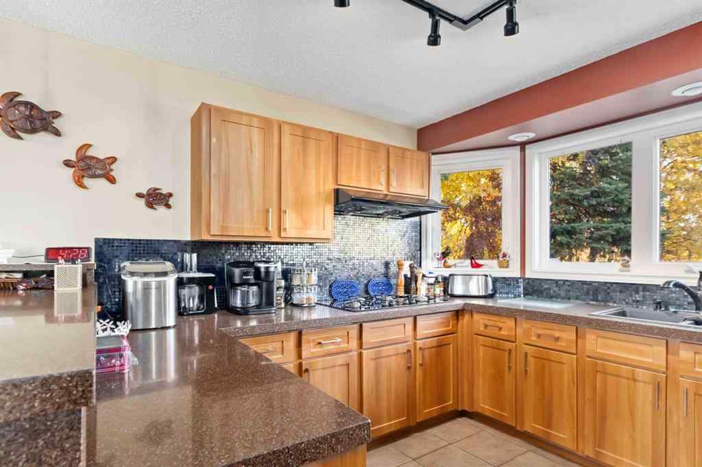 MLS® A2263921 - 39 Poplar Crescent  in Gregoire Lake Gregoire Lake Estates, Residential