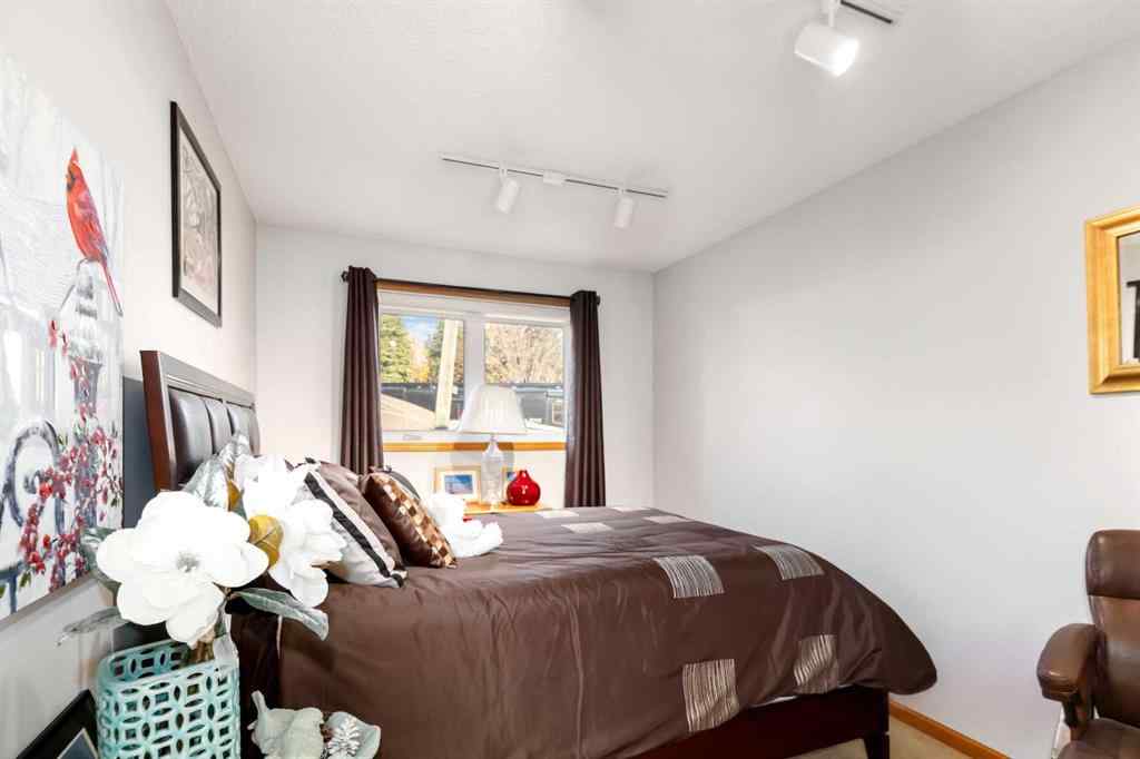 MLS® A2263921 - 39 Poplar Crescent  in Gregoire Lake Gregoire Lake Estates, Residential