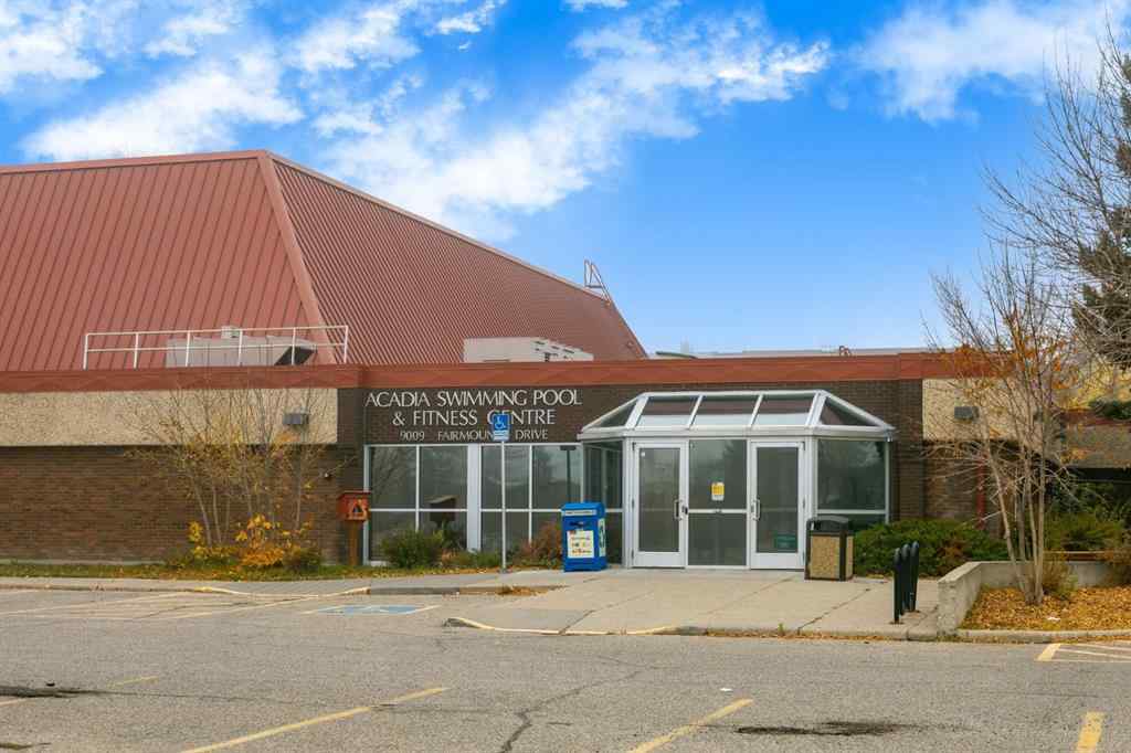 MLS® A2263922 - 90 Allandale Close SE in Acadia Calgary, Residential