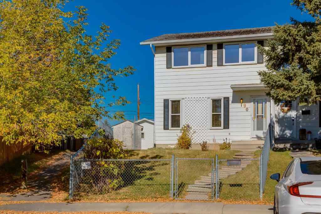 MLS® A2263922 - 90 Allandale Close SE in Acadia Calgary, Residential