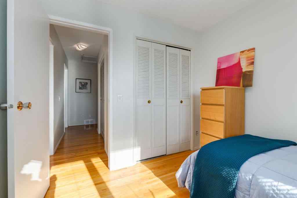 MLS® A2263922 - 90 Allandale Close SE in Acadia Calgary, Residential