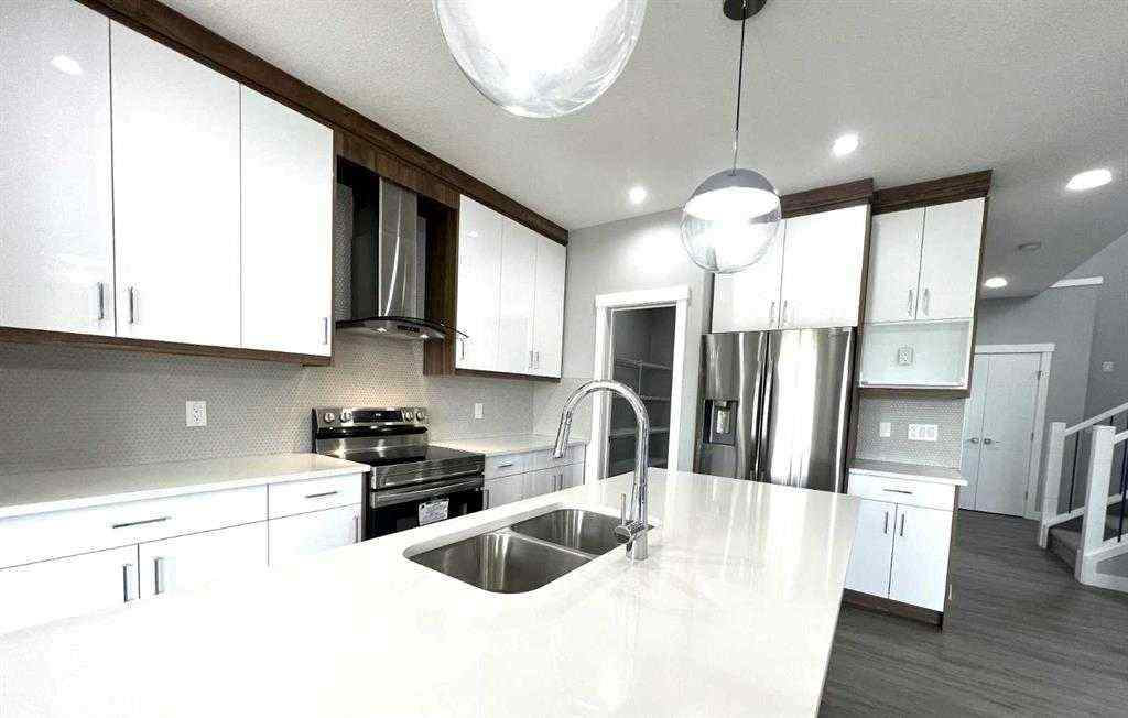 MLS® A2263926 - 819 Edgefield Street  in Edgefield Strathmore, Residential