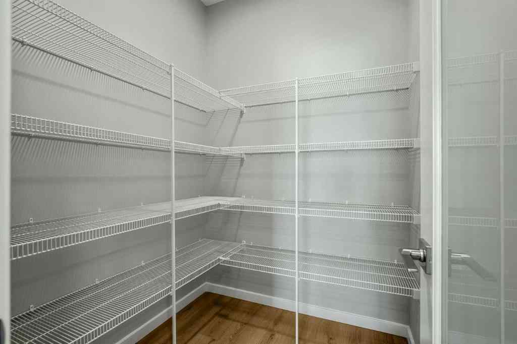 MLS® A2263928 - 20 Heartwood Lane SE in Rangeview Calgary, Residential