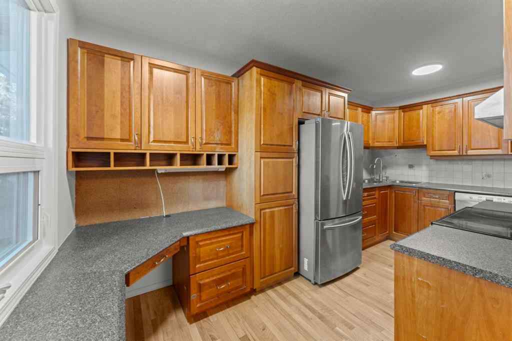 MLS® A2263930 - Unit #33 5400 Dalhousie Drive NW in Dalhousie Calgary, Residential