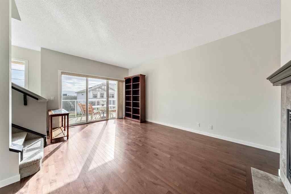 MLS® A2263935 - 160 Sunset Point  in Sunset Ridge Cochrane, Residential