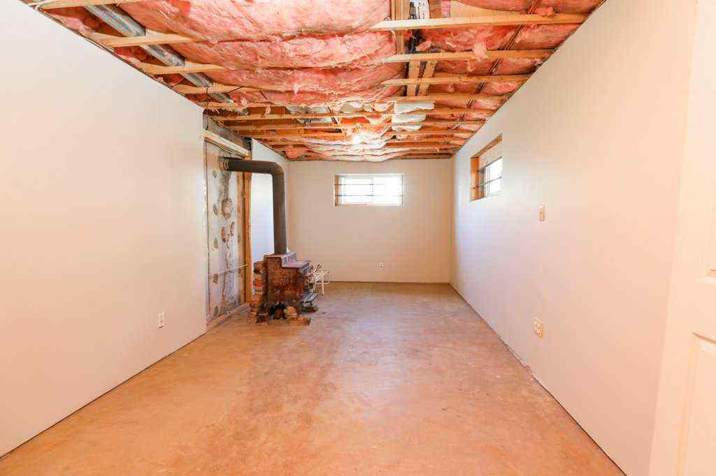 MLS® A2263936 - 22720/22718 8 Avenue  in NONE Hillcrest, Commercial